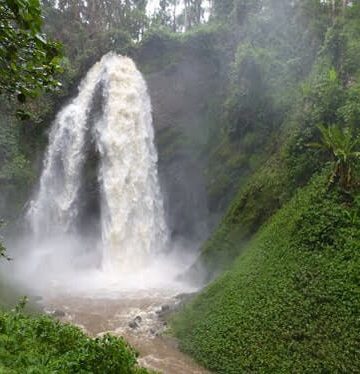 Kisiizi falls in Uganda