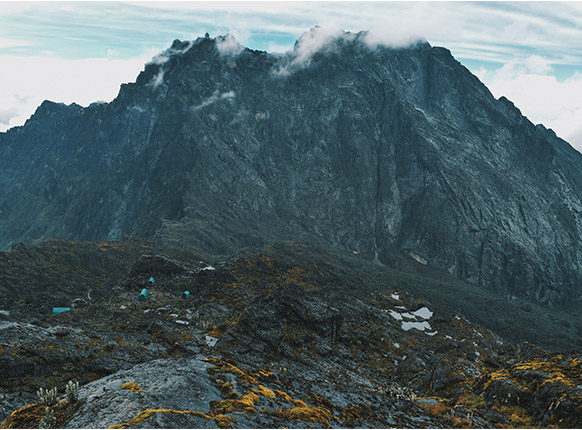 Visit-Rwenzori-Mountains-Uganda